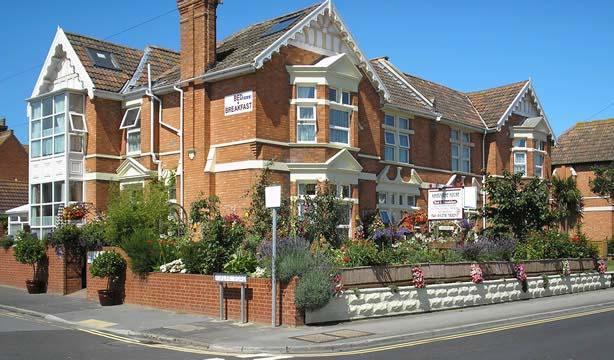 Ashbourne House Bed & Breakfast Burnham-on-Sea Bagian luar foto