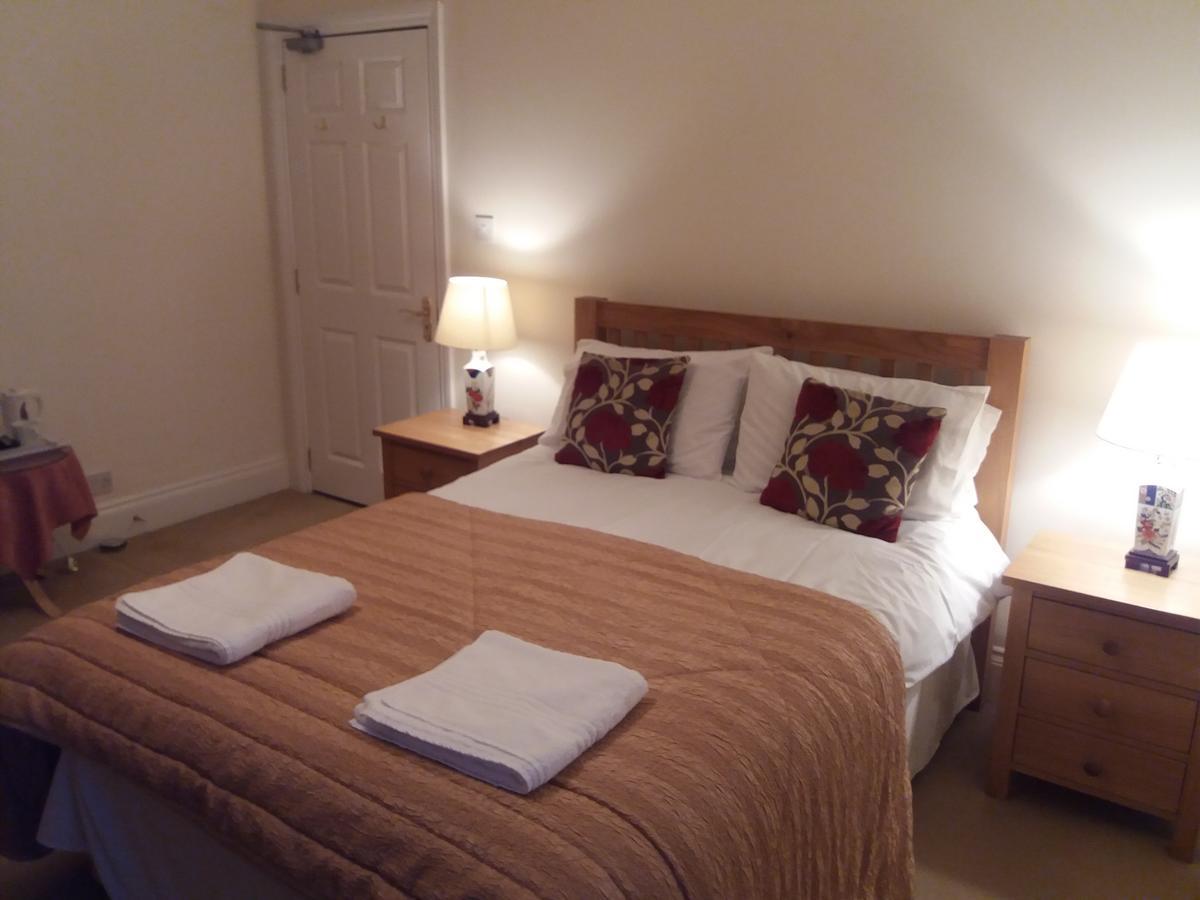 Ashbourne House Bed & Breakfast Burnham-on-Sea Bagian luar foto